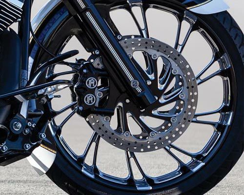 ハーレー・パーツ パフォーマンスマシン (Performance Machine)ホイール