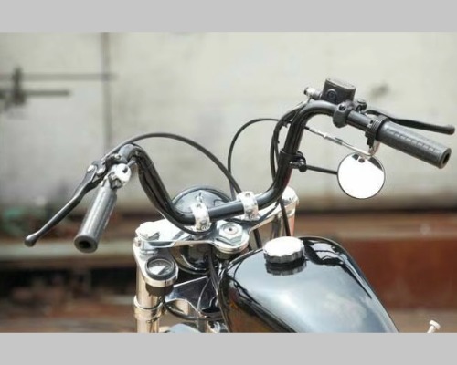 ハーレー、ダイナ用坂下ハンドル