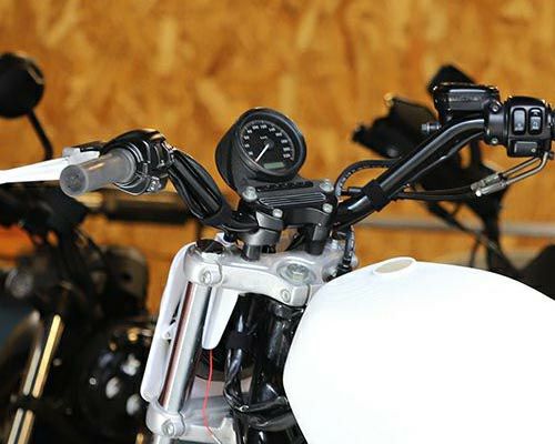 ハーレー、ダイナ用その他メーカーハンドル