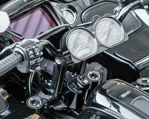 ハーレー、FLTR ロードグライド用ArlenNessハンドル