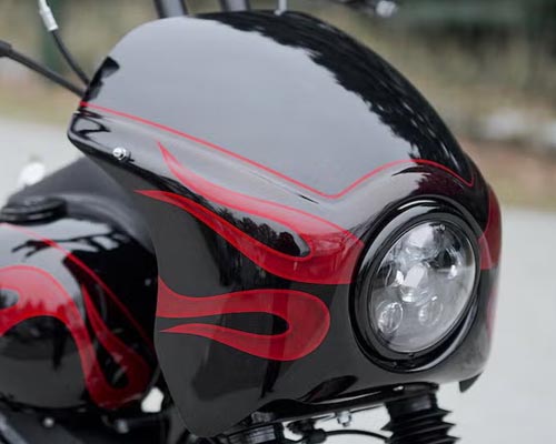 ハーレー、ダイナ KILLER Custom  ウィンドシールド