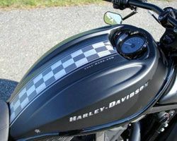 ハーレー、VROD V-ROD(VROD)用カスタム・タンク(Airboxカバー)