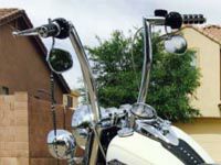 ハーレー・パーツメーカー  Carlini Design (Menaceハンドル)