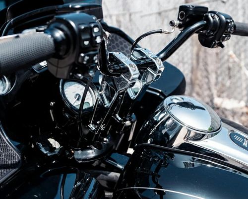 ハーレー、ツーリング用 ライザー＆クランプ｜ハーレーカスタムパーツ  