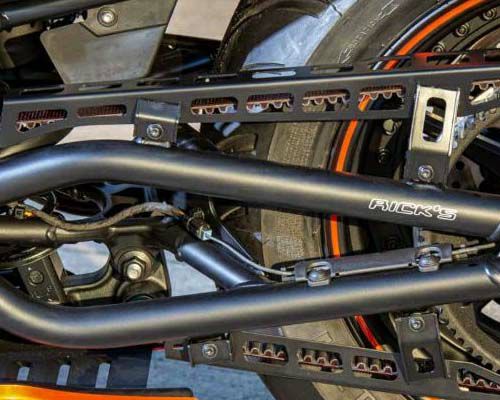 ナイトスター カバーパーツ｜ハーレーカスタムパーツ専門店