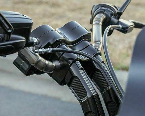 ハーレー　ロードグライド　FLTRX メーター　グロスブラック ハーレー ロードグライド FLTRX メーター グロスブラック FLTR ロード