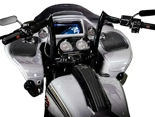 ハーレー ハンドル、グリップ、レバー、ライザー&クランプ、ハウジング