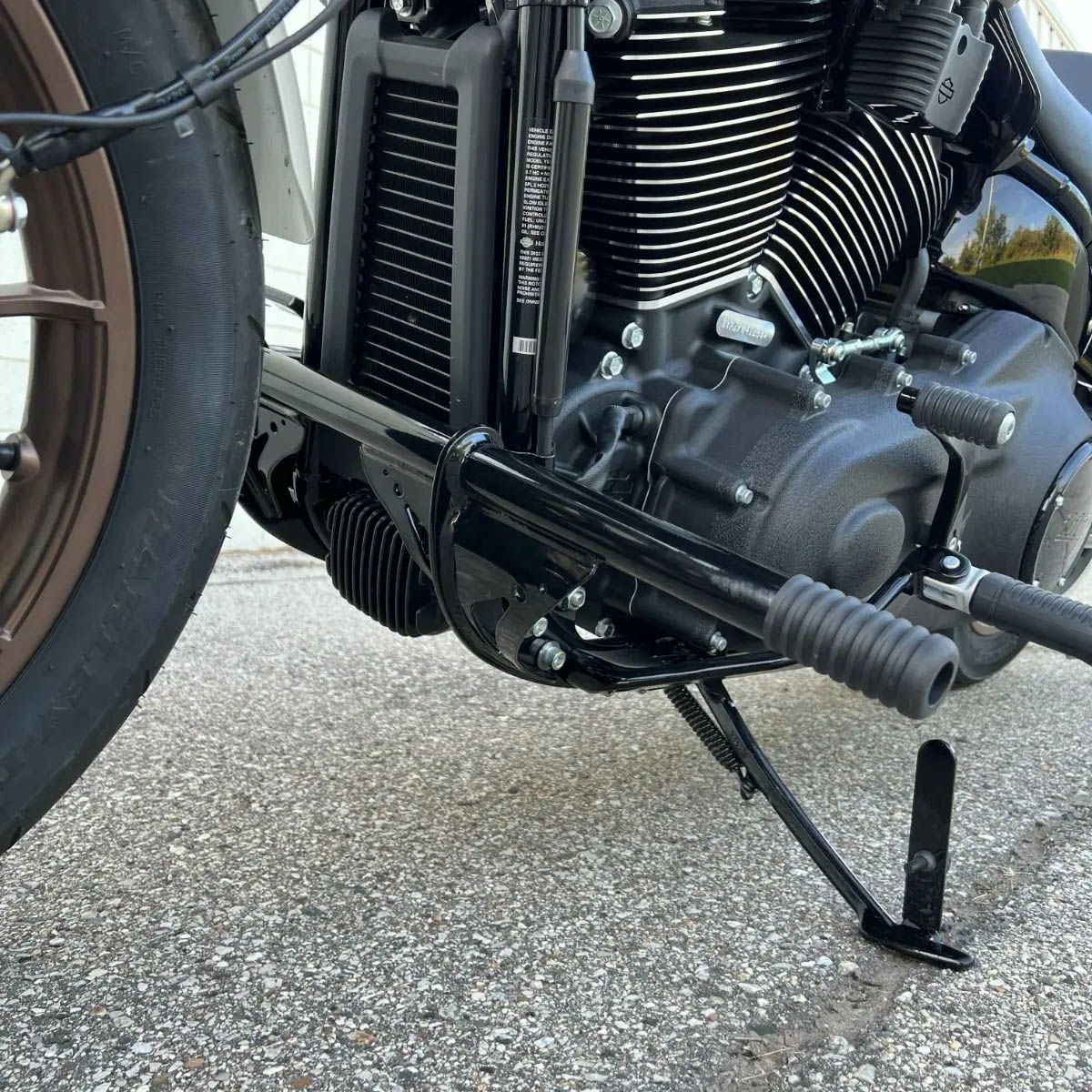 Santoro Fabworx ハイウェイ クラッシュバー グロスブラック M8