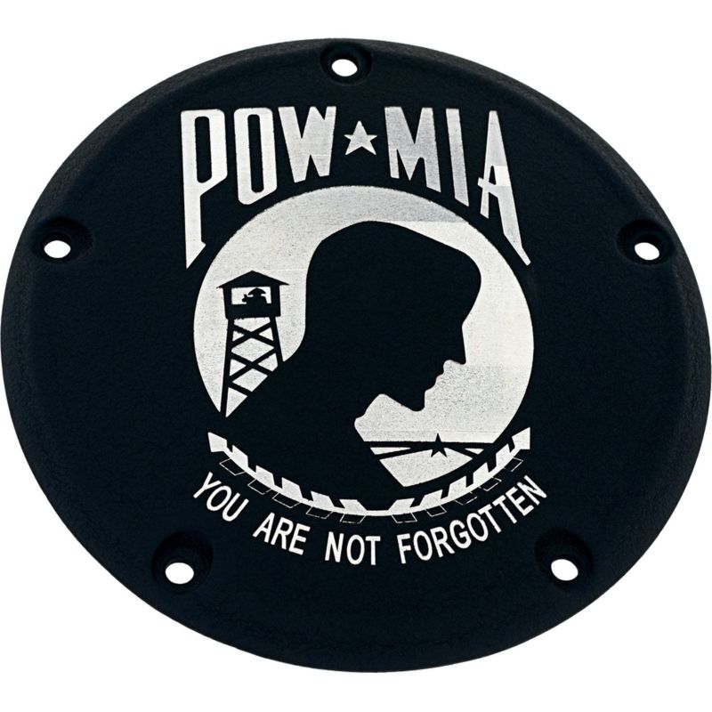 CUSTOM ENGRAVING POW・MIA ダービーカバーー (ブラック) 【ダイナ、ツーリング、ソフテイル】 