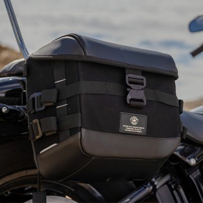 Viking Bags Incognite クイックマウント・スモールサドルバッグ 10L (右用) 【M8 ストリートボブ、スタンダード】