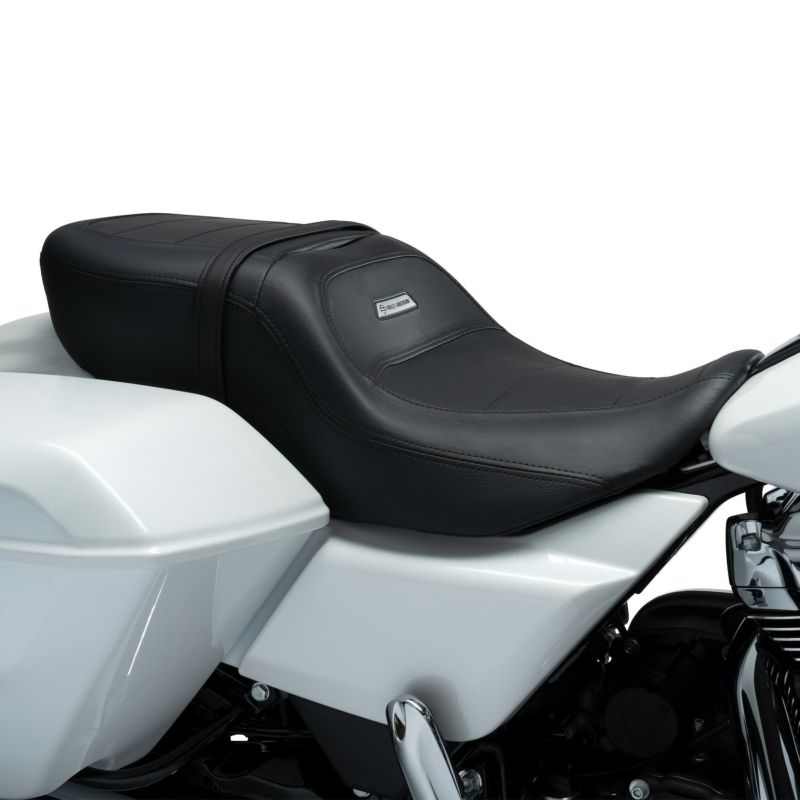 Harley-Davidson バイクシート 黒 リーチシート - Harley Davidson | アンバーピース