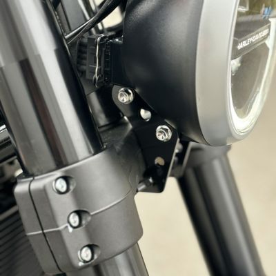 INFINITY ヘッドライトリロケーションブラケット ハーレー X500