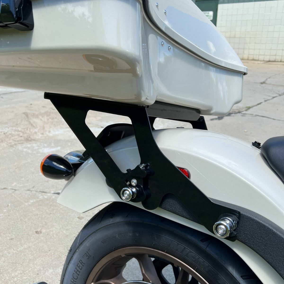 FXLR/S/ST、FLSB デタッチャブル ツーアップ ツアーパックラック ブラック HogWorkz（ホグワークズ）