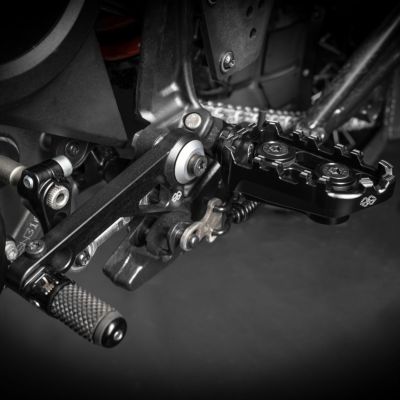 ハーレー純正ミラー左右セット アドバーサリーコレクション ブラック×オレンジ ADVERSARY ミラー - Harley Davidson | アンバーピース