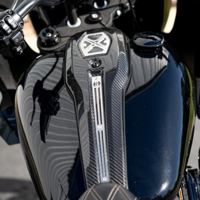 Sawicki Speed ローライダーS/ST カーボンファイバータンクダッシュ