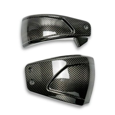 Sawicki Speed M8 ソフテイル カーボンファイバーサイドカバー (シングルダクトデザイン)