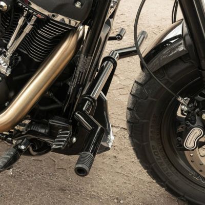 Killer Custom M8 ソフテイル用 Task Force クラッシュバー