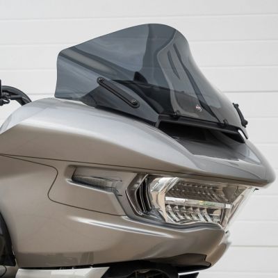 【SALE】クロックワークス SPORT 12インチ・フレアウィンドシールド (ダークスモーク) 2024以降 ロードグライド