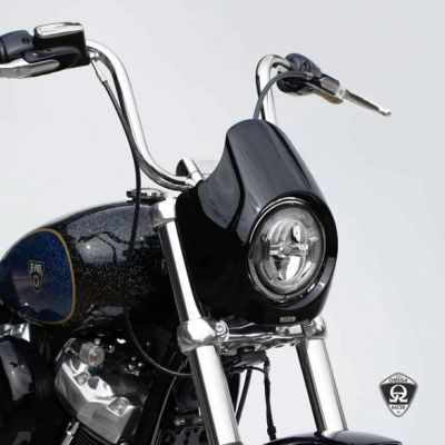 M8 ストリートボブ、スタンダード The Sports ヘッドライトフェアリング OMEGA RACER
