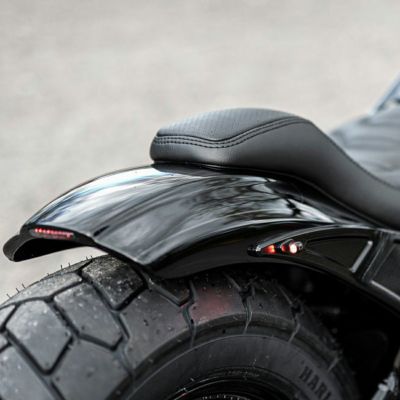 Killer Custom ボブスター・リアフェンダー (ストラット付) M8 スリム、デラックス、ヘリテイジクラシック、ローライダー/S/ST、スポーツグライド