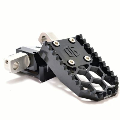 M8 ソフテイル、スポーツスターS、ナイトスター、パンアメリカ ハニカムV3・パッセンジャーフットペグ (ブラック) OG