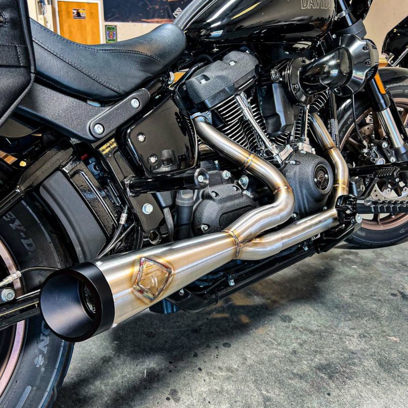 SPB FAB M8ソフテイル用マフラー SP Concepts Big Bore フルエキゾーストマフラー M8 ソフテイル