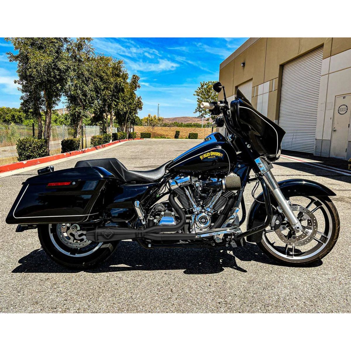 M8 ツーリング ビッグボア フルエキゾーストマフラー (ブラック) SP Concepts2