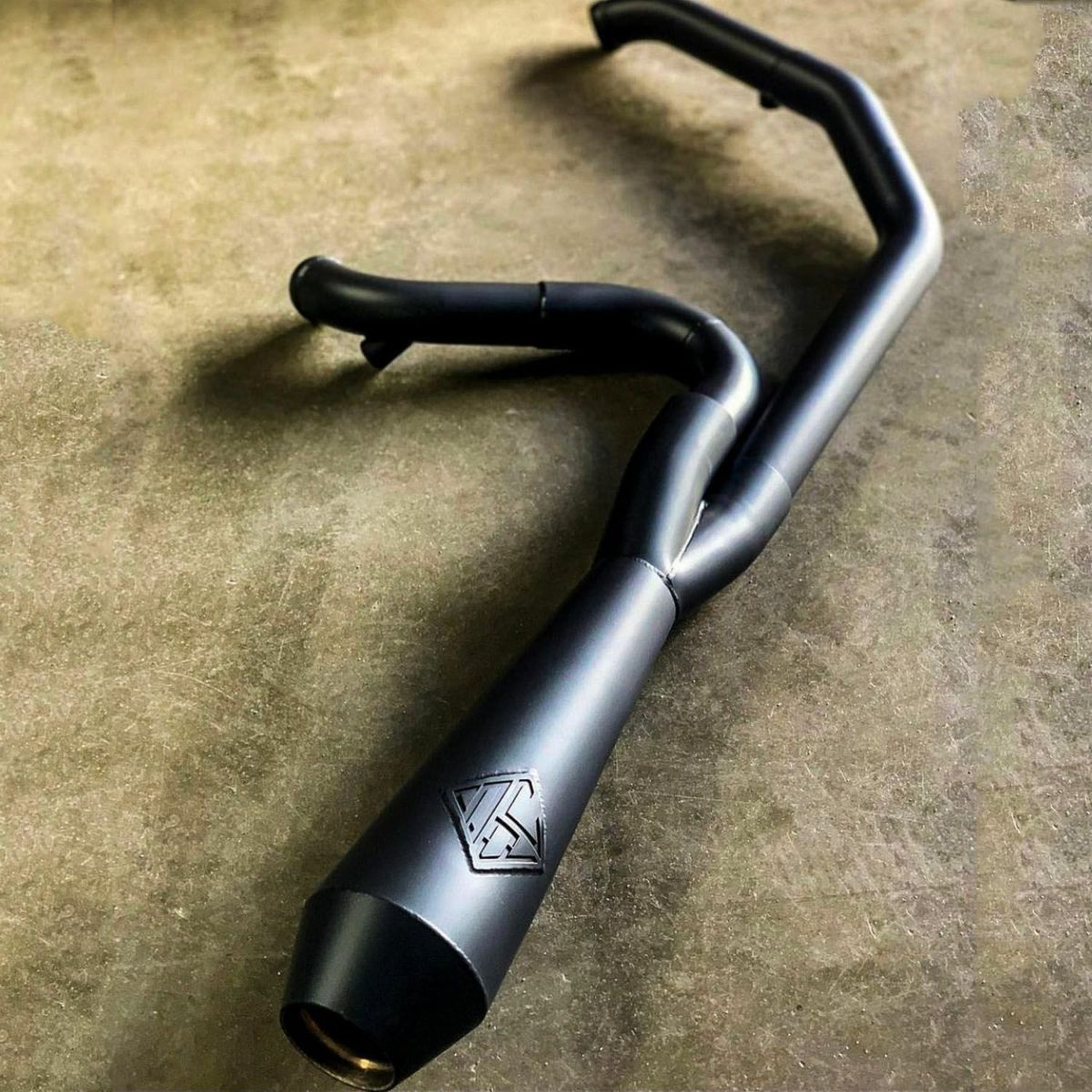 M8 ツーリング ビッグボア フルエキゾーストマフラー (ブラック) SP Concepts3