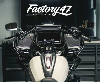Factory47 CVOロードグライド・ハンドルバー 10インチ (グロスブラック) 【CVO ロードグライド】