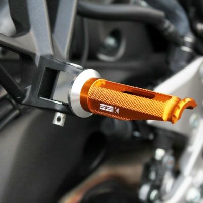 ハーレー X500 レーシング・パッセンジャーアルミステップ (シルバー/カラーアルマイト仕上げ) SPEEDRA