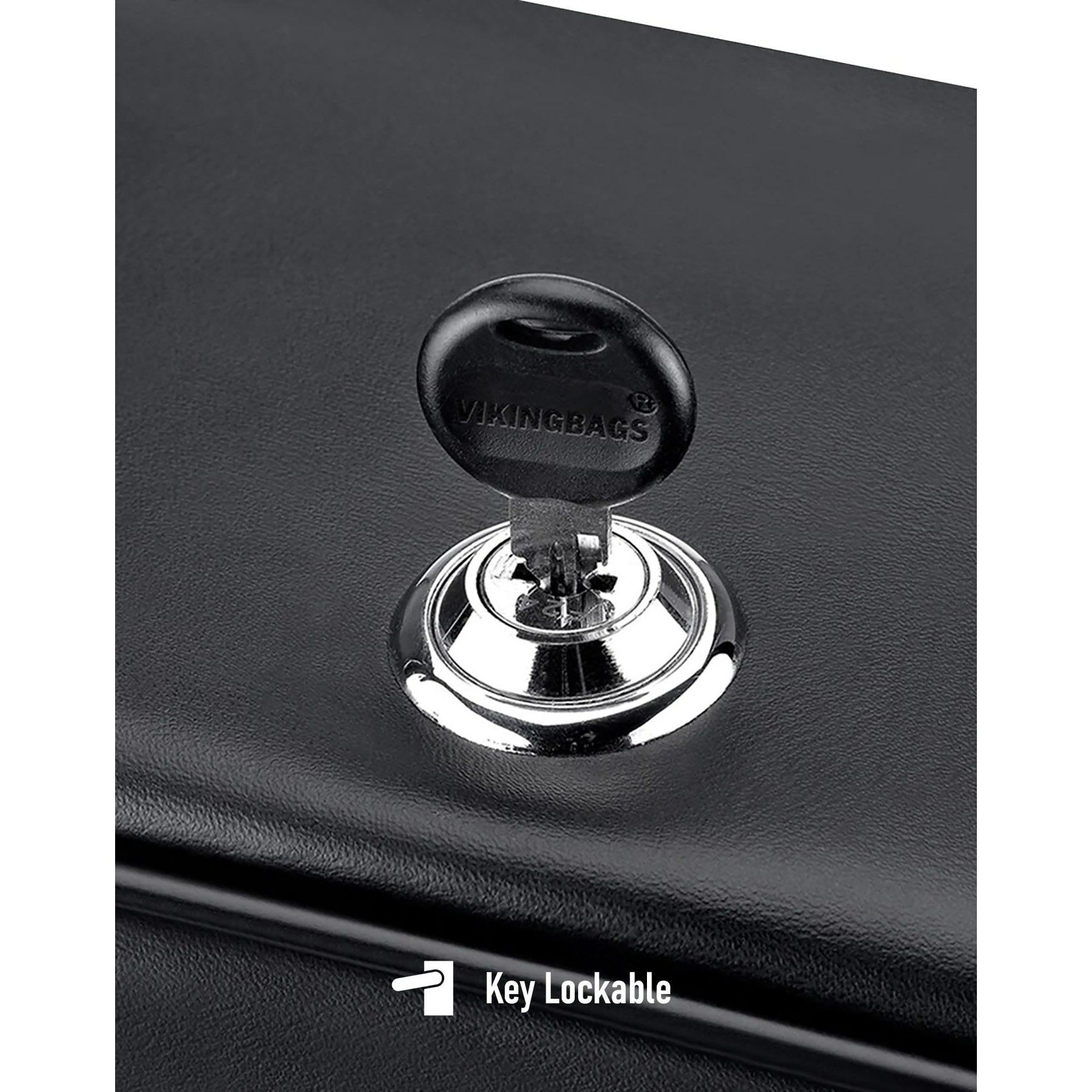 M8 ストリートボブ、スタンダード Warrior 28L クイックマウント・ミディアムサドルバッグ Viking Bags8