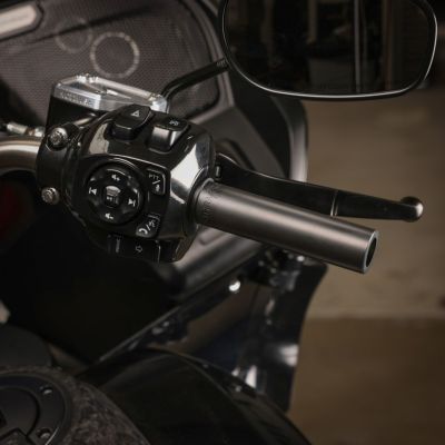 2024以降 ツーリング、2025以降ソフテイル スロットルチューブ スラッシンサプライ(THRASHIN SUPPLY)