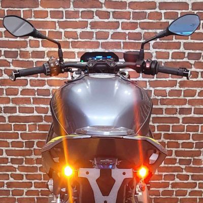 Kellermann スポット ハイエンデュランスATTO 尾灯/制動灯付ウィンカー (マットブラック/クリア)