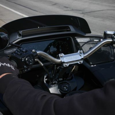 2024以降 ロードグライド、ストリートグライド ミッドベンド・ハンドルバー (ステンレス) スラッシンサプライ(THRASHIN SUPPLY)
