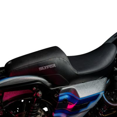 SALE】Saddlemen ステップアップ・2UPシート フロントLSステッチ SALE】Saddlemen ステップアップ・2UPシート フロントLSステッチ