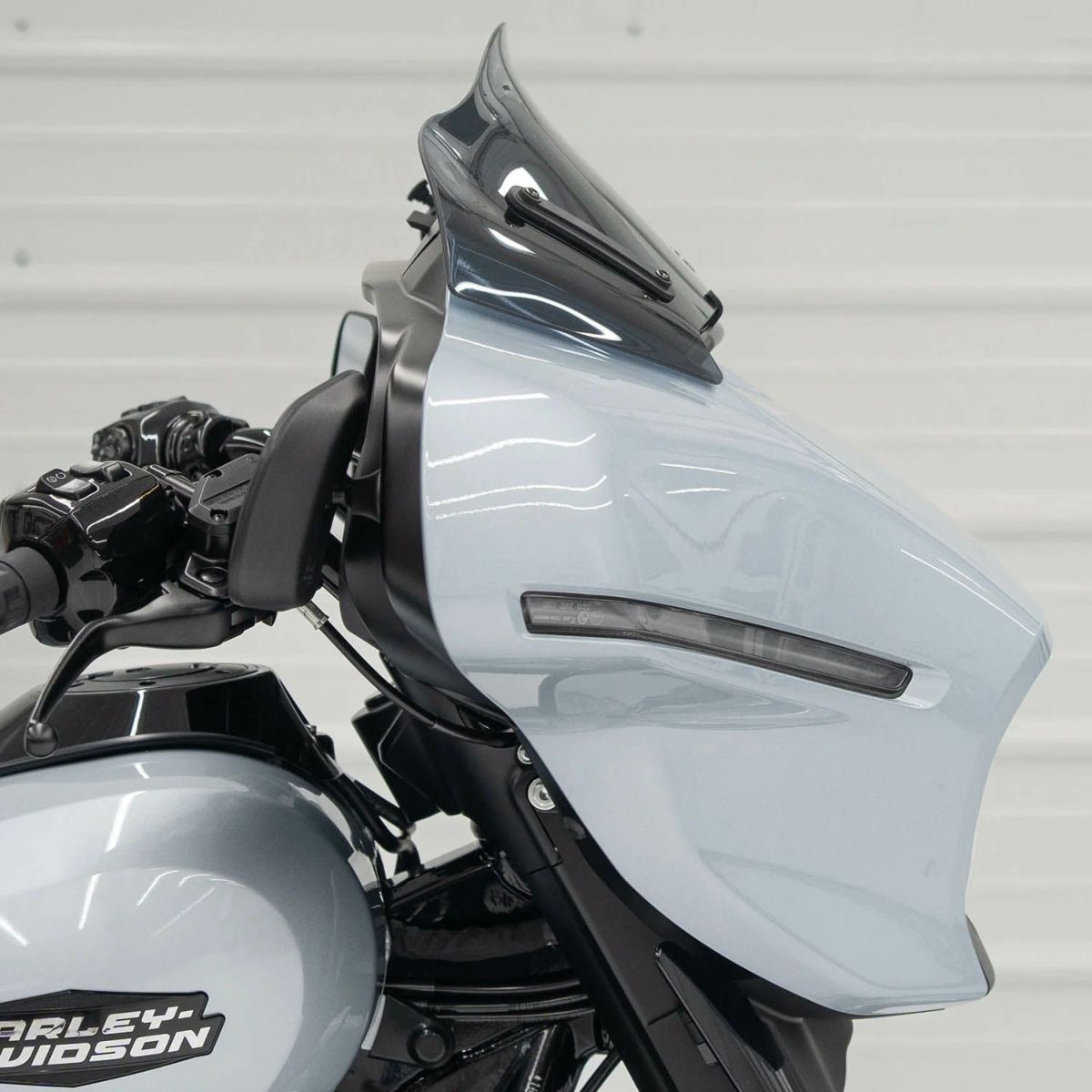 クロックワークス FLAREウインドシールド 8インチ スモーク 2024以降 FLHX 3