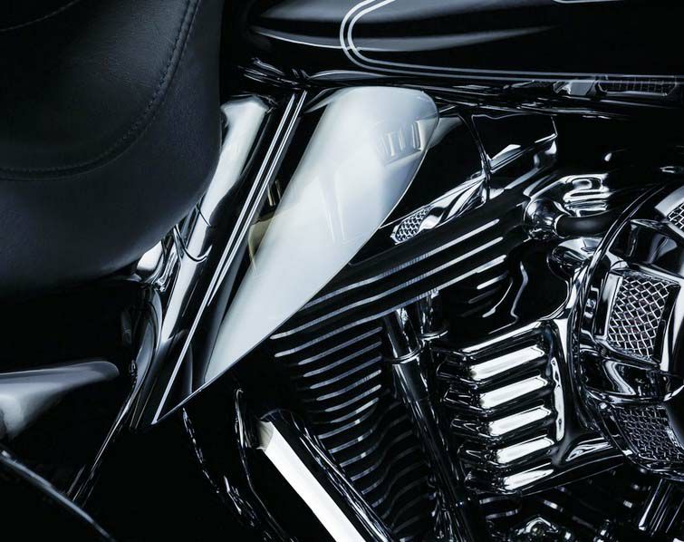 セール】ハーレー、ツーリングモデル用サドルシールド Kuryakyn 