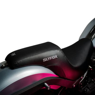 M8 ローライダー/S/ST、スポーツグライド SLYFOX プレデター・2UPシート (グレーロゴ)
