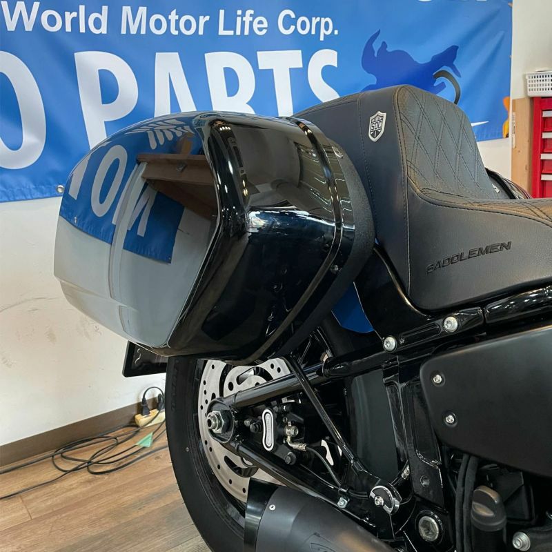 WMW M8ソフテイル ローライダーSTスタイル ハードサドルバッグ ドッキングハードウェアセット 2