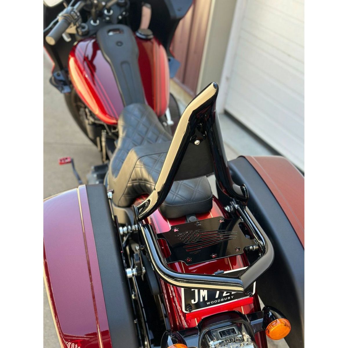 M8 ローライダー/S/ST、スポーツグライド エクスカリバーバックレスト用ラゲッジラック PUNISHER (ブラック) Siouxicide Choppers2