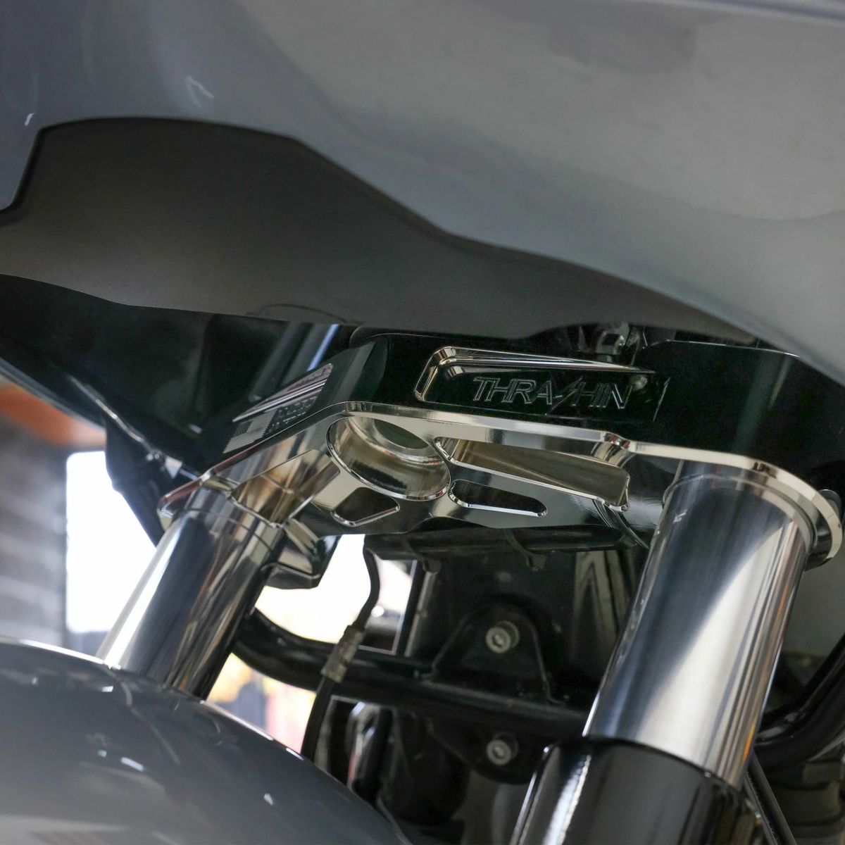 2024以降 ロードグライド ボトムトリプルツリー (クローム) スラッシンサプライ2