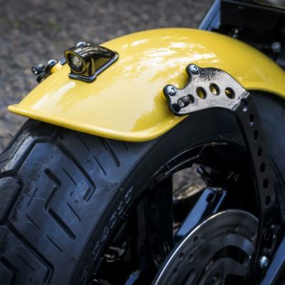 M8ソフテイル フライングボブ・リアフェンダー (150mmリアタイヤ対応) サンダーバイク