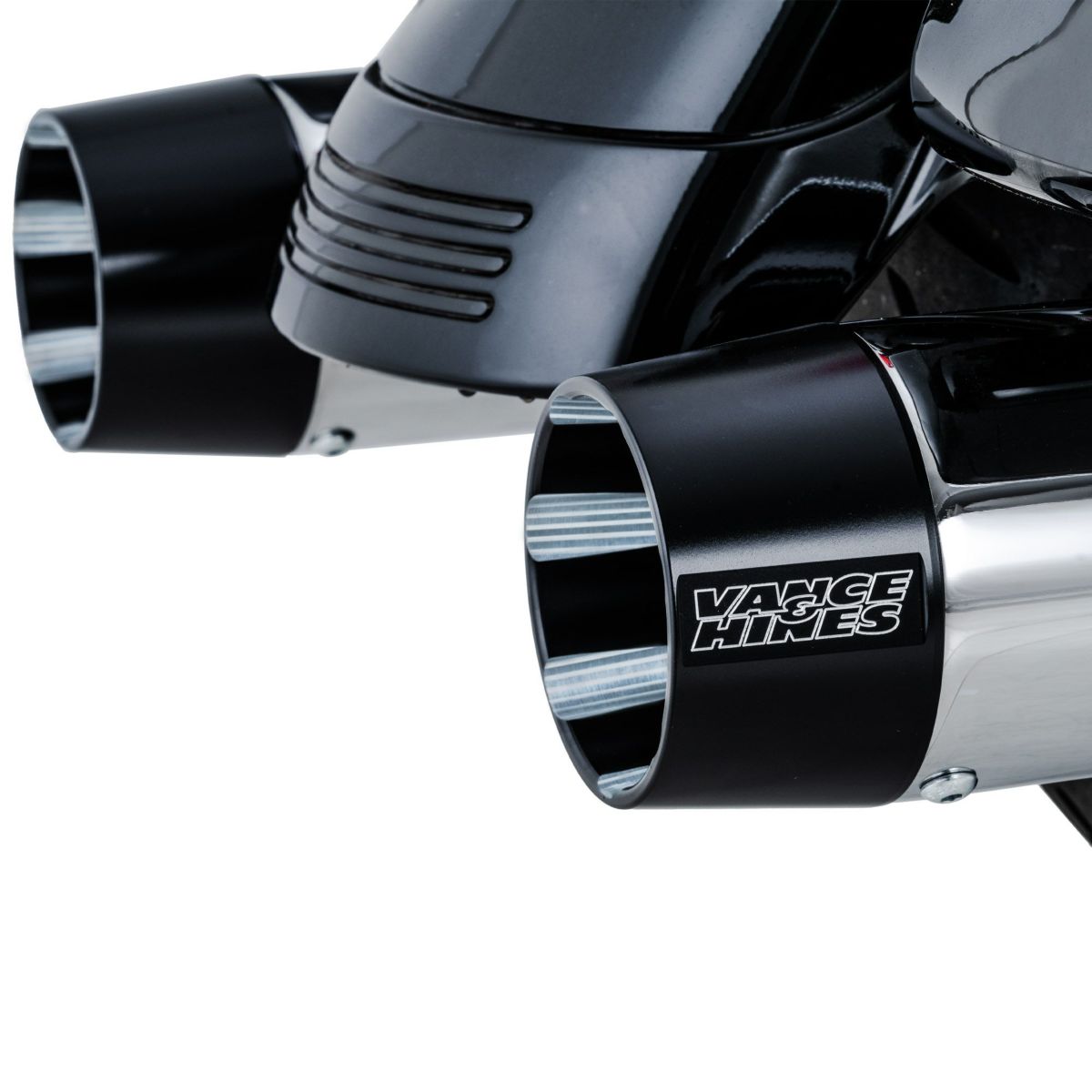 M8 ツーリング ブラックバード450 スリップオンマフラー (クローム) バンスアンドハインズ1