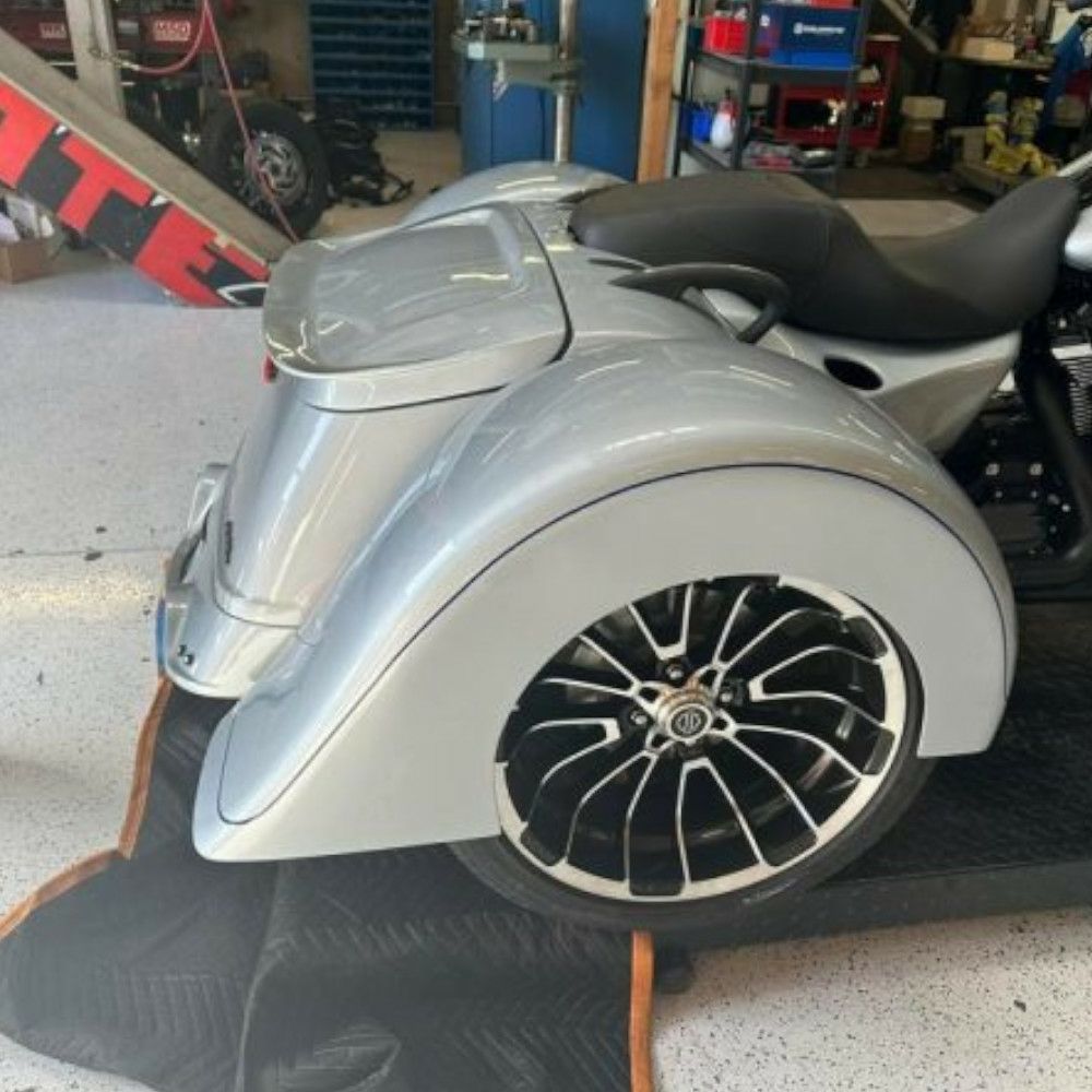 Dirty Bird トランクリッド 【フリーホイーラー、ロードグライド3】