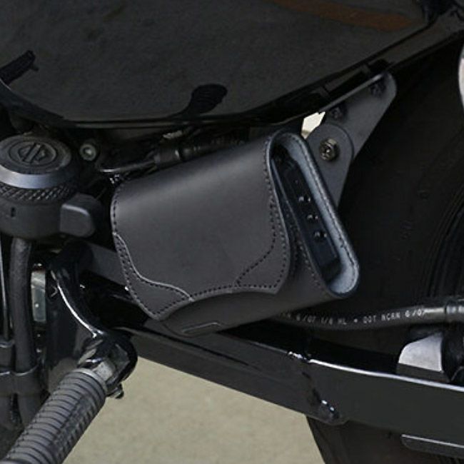 2004～2021 スポーツスター ステー付 レザーETCケース SB-74 (ブラック) デグナー