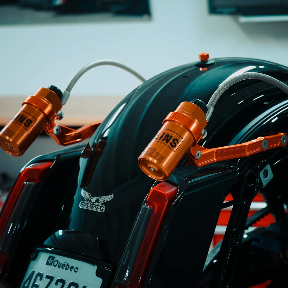 2009以降 ツーリング オーリンズ用 リアリザーバータンクマウント (オレンジ) オリジナルガレージモト