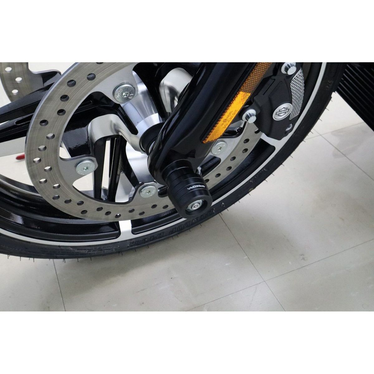 2024以降 ロードグライド、ストリートグライド フロントアクスルスライダー (チタンカラー) スピードラ3