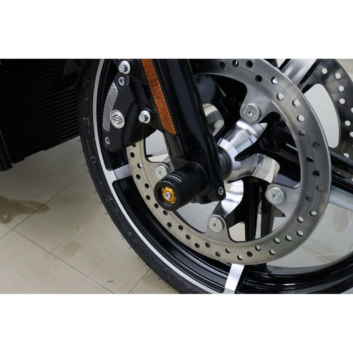 2024以降 ロードグライド、ストリートグライド フロントアクスルスライダー (ゴールド) スピードラ2