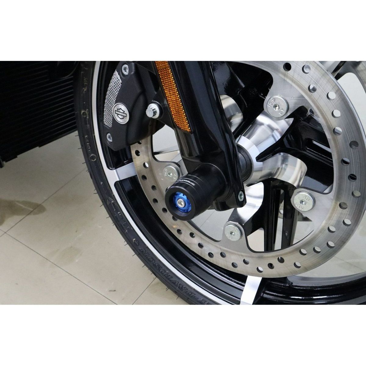 2024以降 ロードグライド、ストリートグライド フロントアクスルスライダー (ブルー) スピードラ2