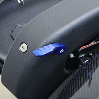 M8ソフテイル ローライダーST、エルディアブロ、スポーツグライド サドルバッグラッチレバー (ブルー) スピードラ